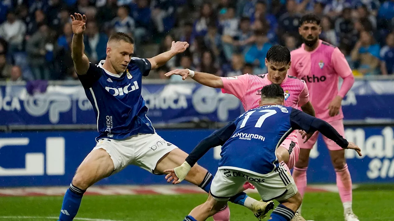 El Real Oviedo empata en casa y se jugará el ascenso a Primera en la vuelta en Eibar