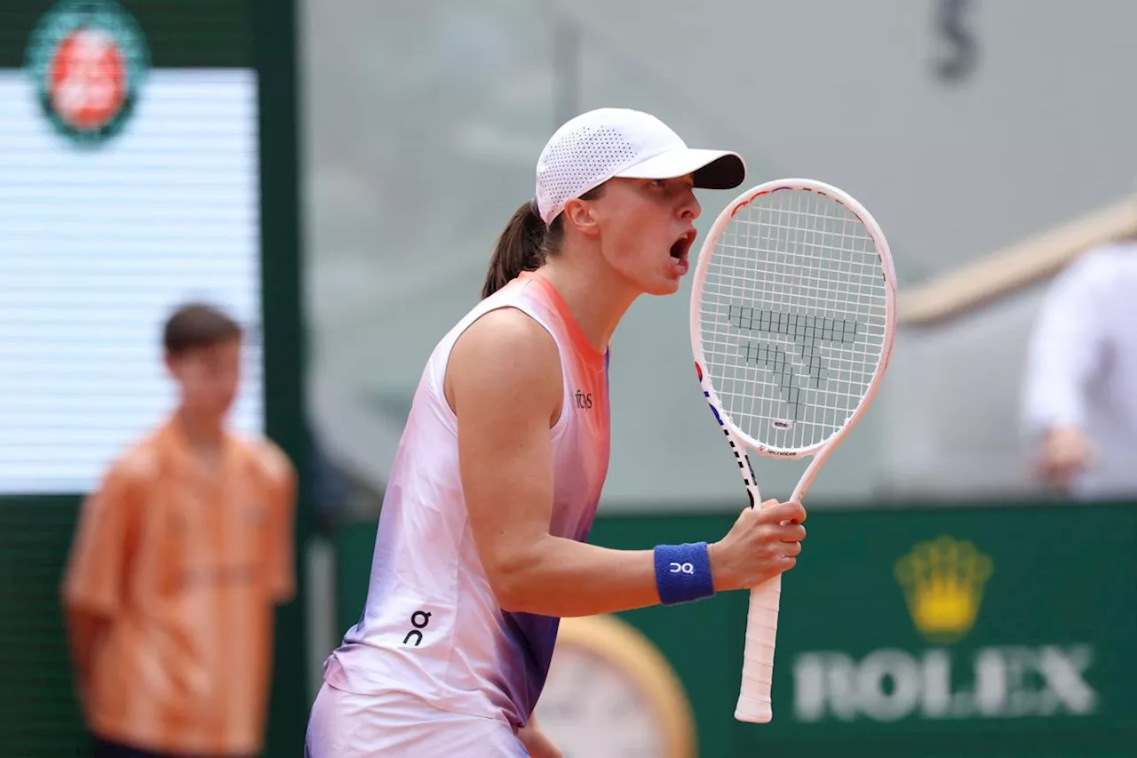 Roland-Garros : Iga Swiatek s’offre une quatrième couronne en surclassant Jasmine Paolini en finale