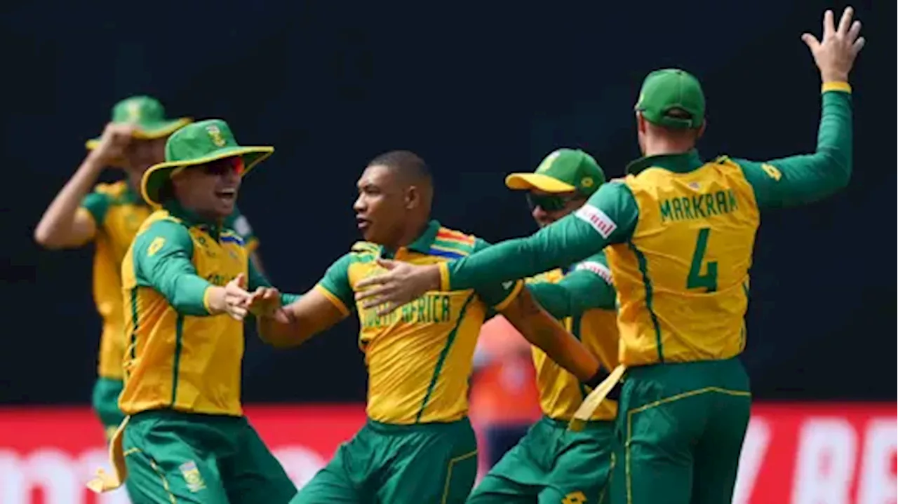 Baartman stars as Proteas restrict Netherlands to 103-9