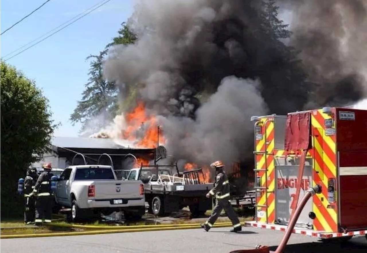 Downed power lines, ruptured gas line complicate firefighting in Campbell River