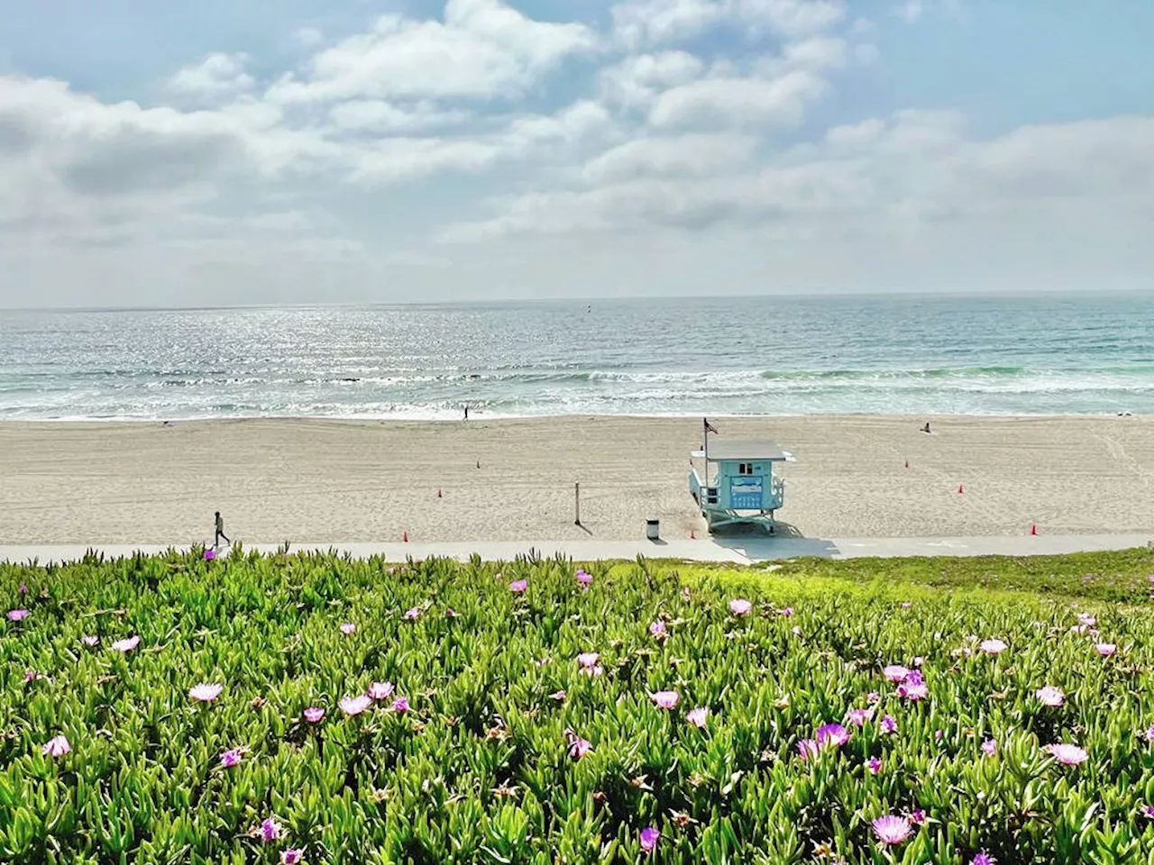 Southern California: Small-town vibe in city with beachfront and easy access to Hollywood