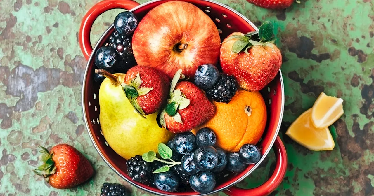 11 High Fiber Fruits to Add to Your Diet for Gut and Heart Health