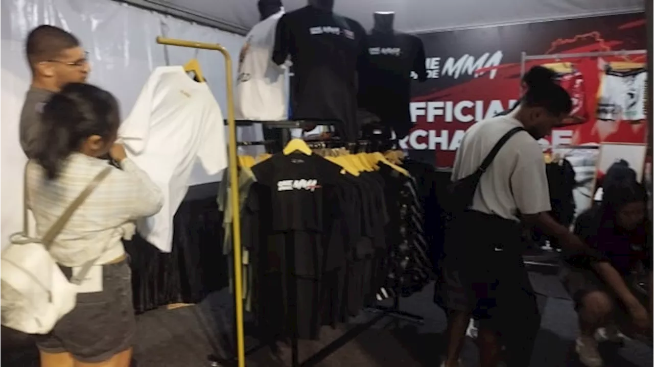 Hadir di Bali, Official Merchandise One Pride MMA Diserbu Pecinta MMA Lokal Hingga Bule