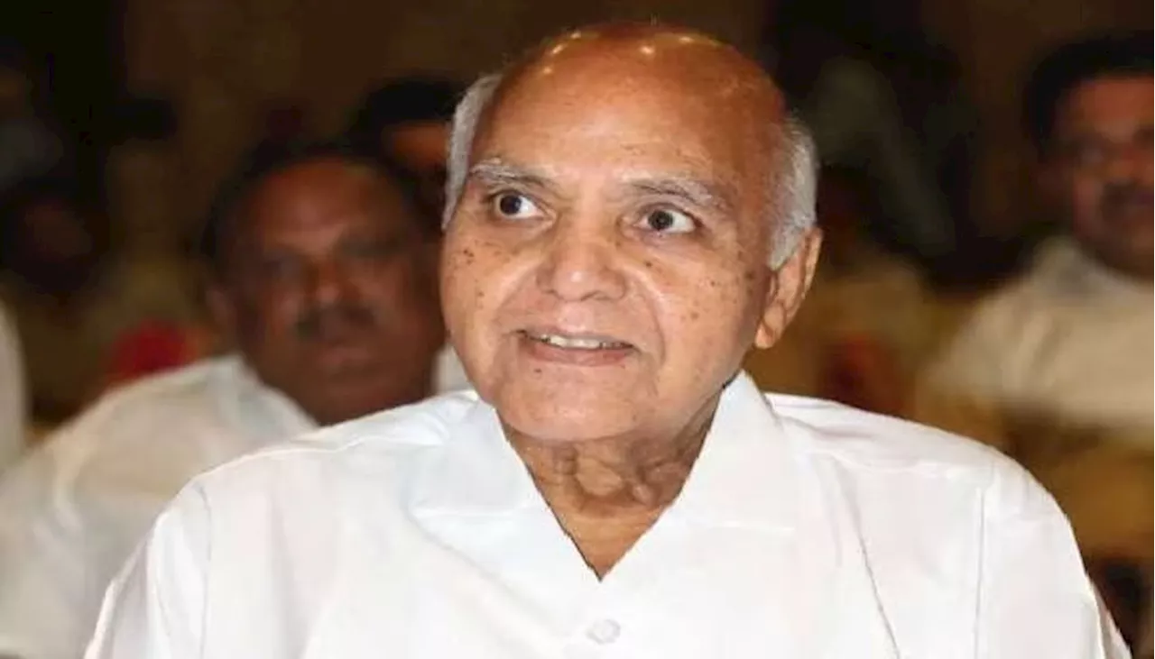 Ramoji Rao: మీడియా మొఘల్ రామోజీ రావు కుటుంబం, విద్యాభ్యాసం, వివాహం వివరాలు