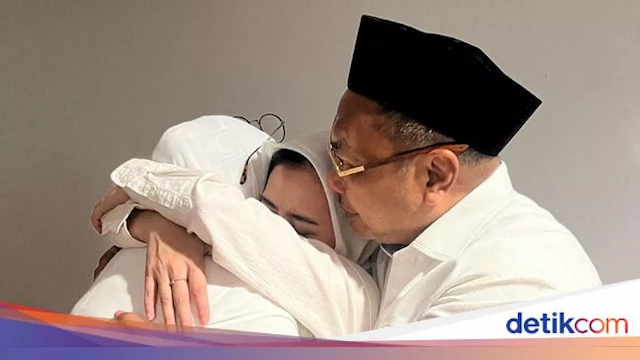 Prilly Latuconsina Ditinggal Ortu Naik Haji, Merasakan Beratnya Jadi Tuan Rumah