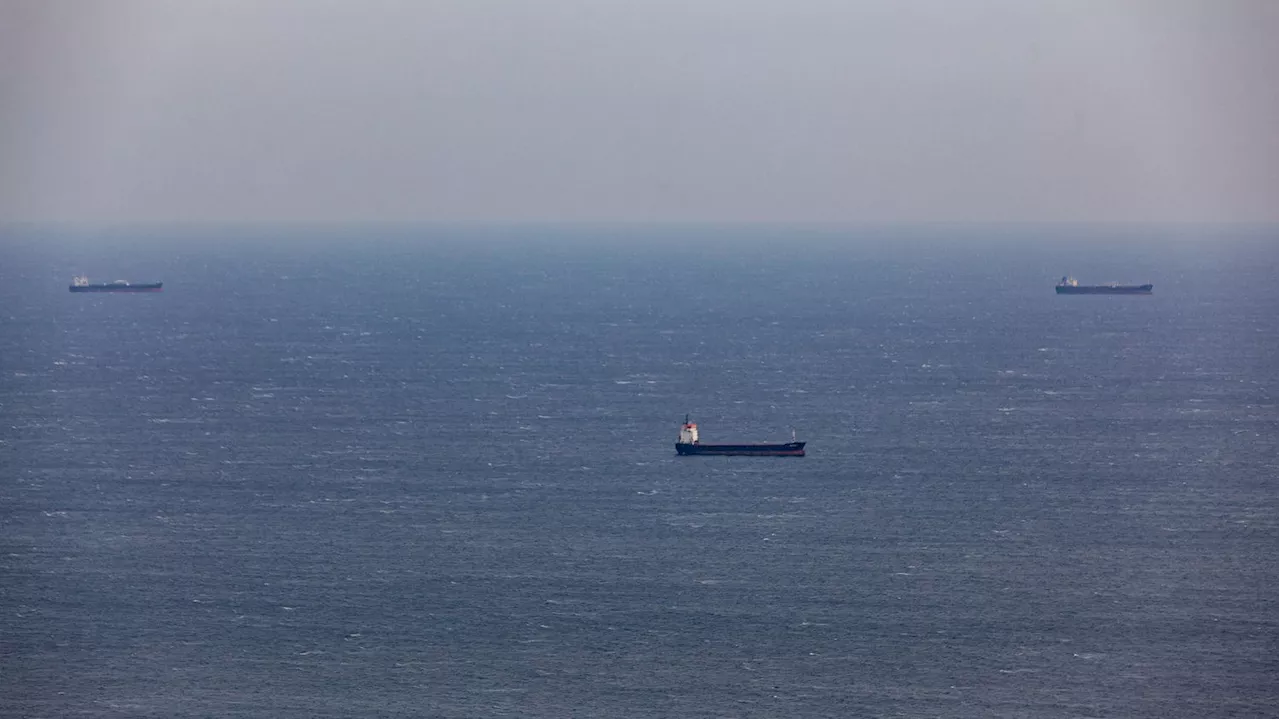 Un cargo touché par un tir de missile au large du Yémen