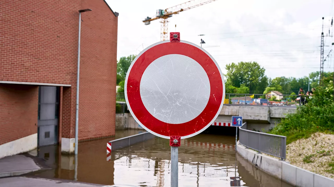 – Unwetter-Chaos auf Österreichs Straßen