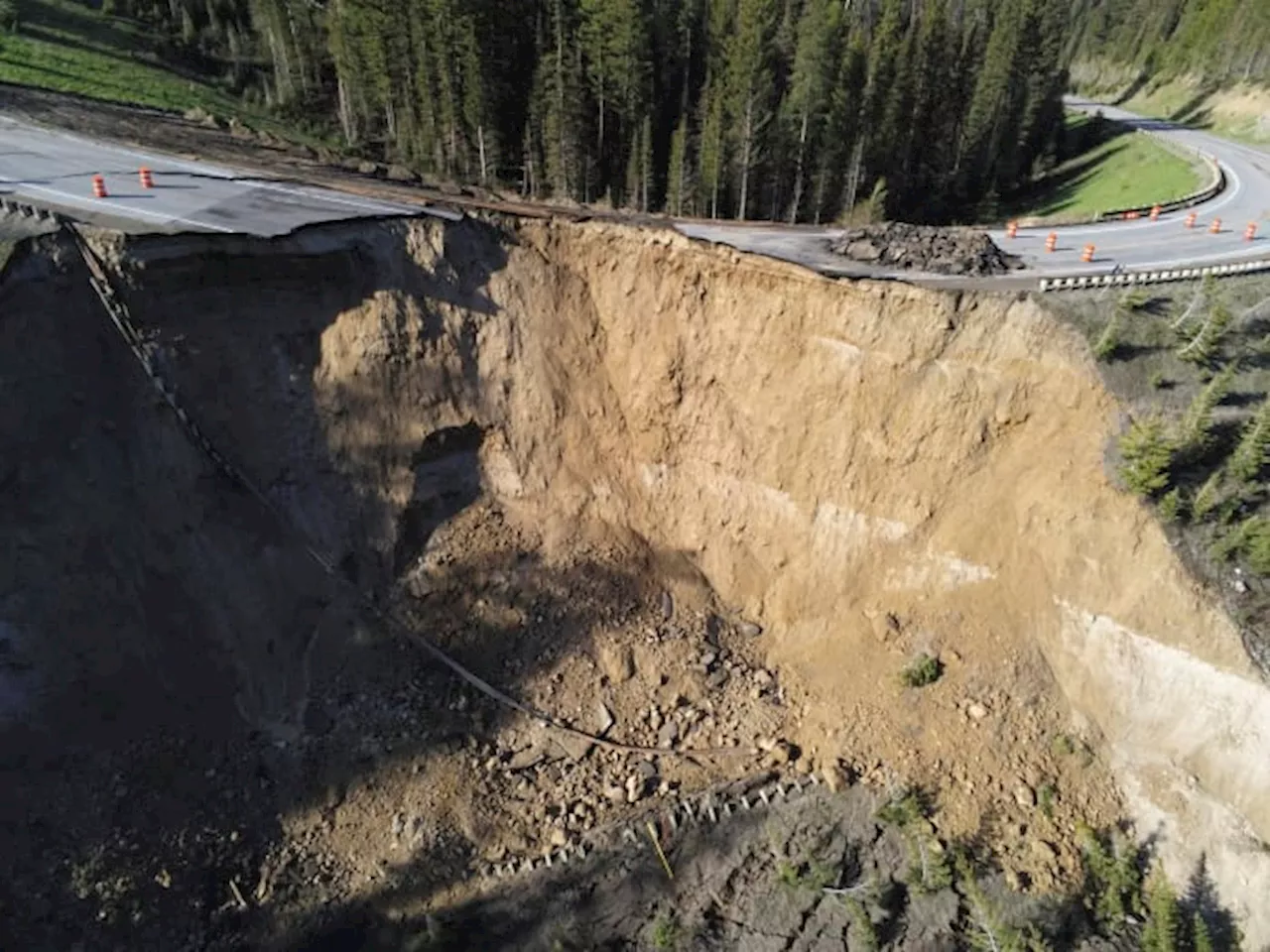 Massive chunk of Wyoming's Teton Pass crumbles; unclear how quickly the road can be rebuilt