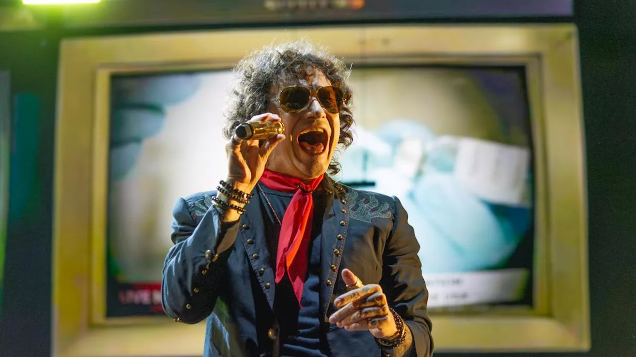 Enrique Bunbury disfruta del presente en su regreso a México