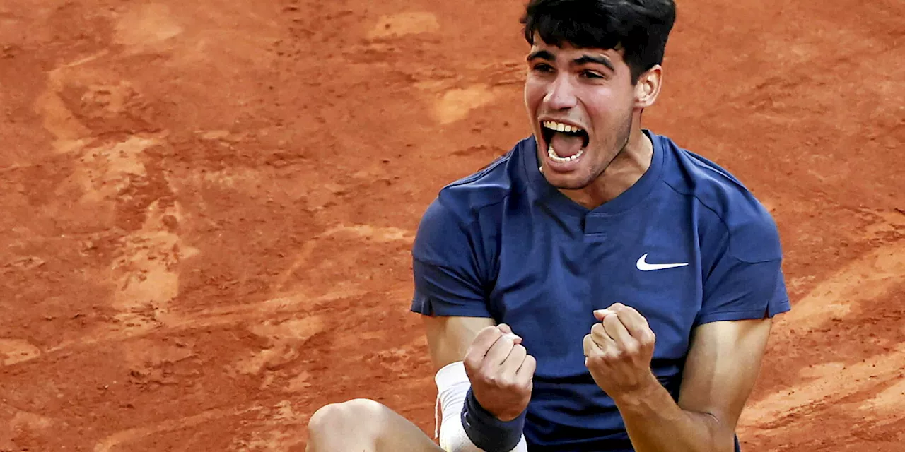 Roland-Garros : l’Espagnol Carlos Alcaraz sacré pour la première fois