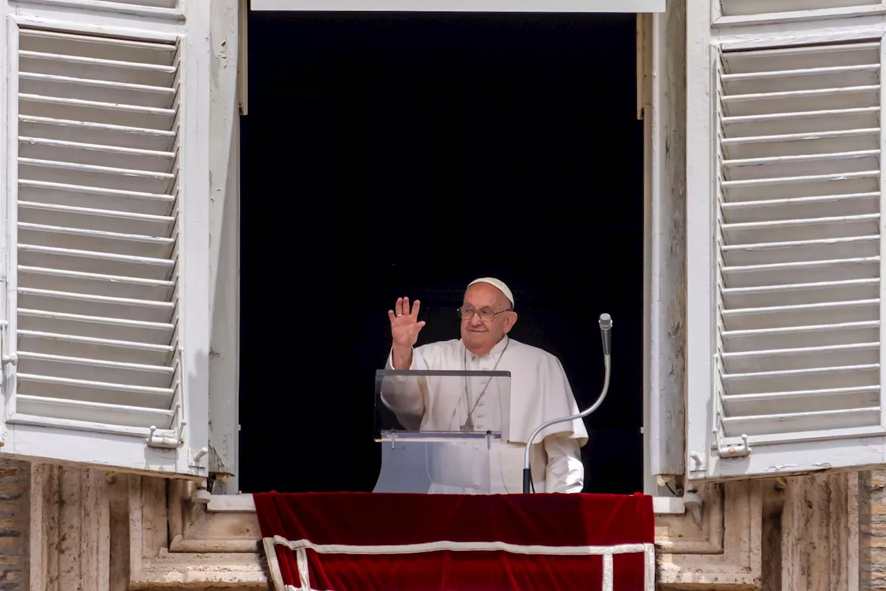 Pope Francis appeals for urgent humanitarian aid for Gaza and backs cease-fire proposals