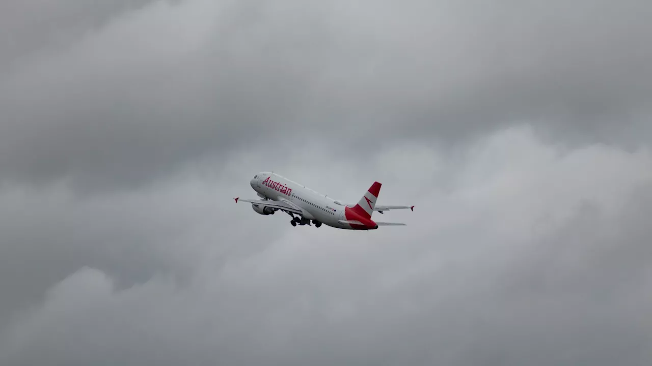 AUA-Maschine beim Landeanflug auf Airport Wien durch Hagel beschädigt