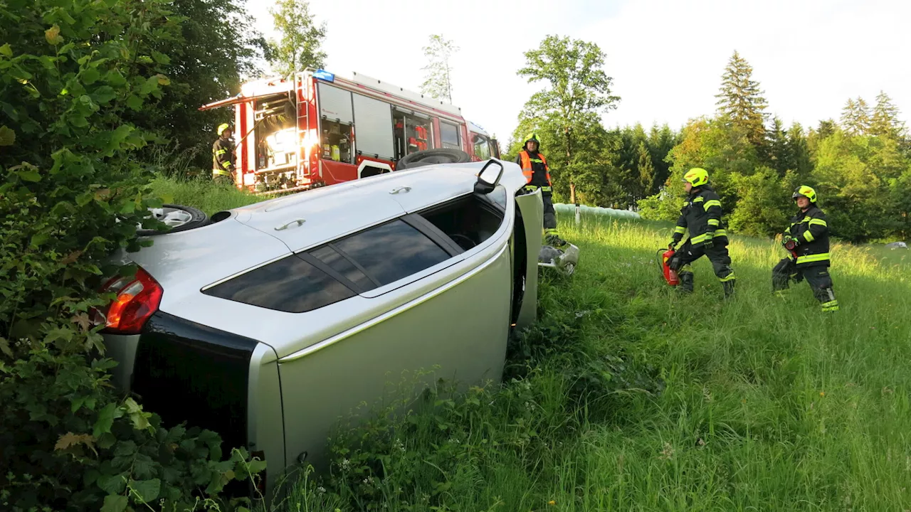 Fahrzeug überschlug sich auf der Grestner Höhe in Ybbsitz