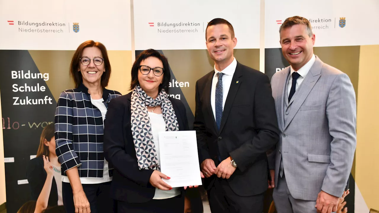 Nun auch offiziell Scheibbser Volksschuldirektorin