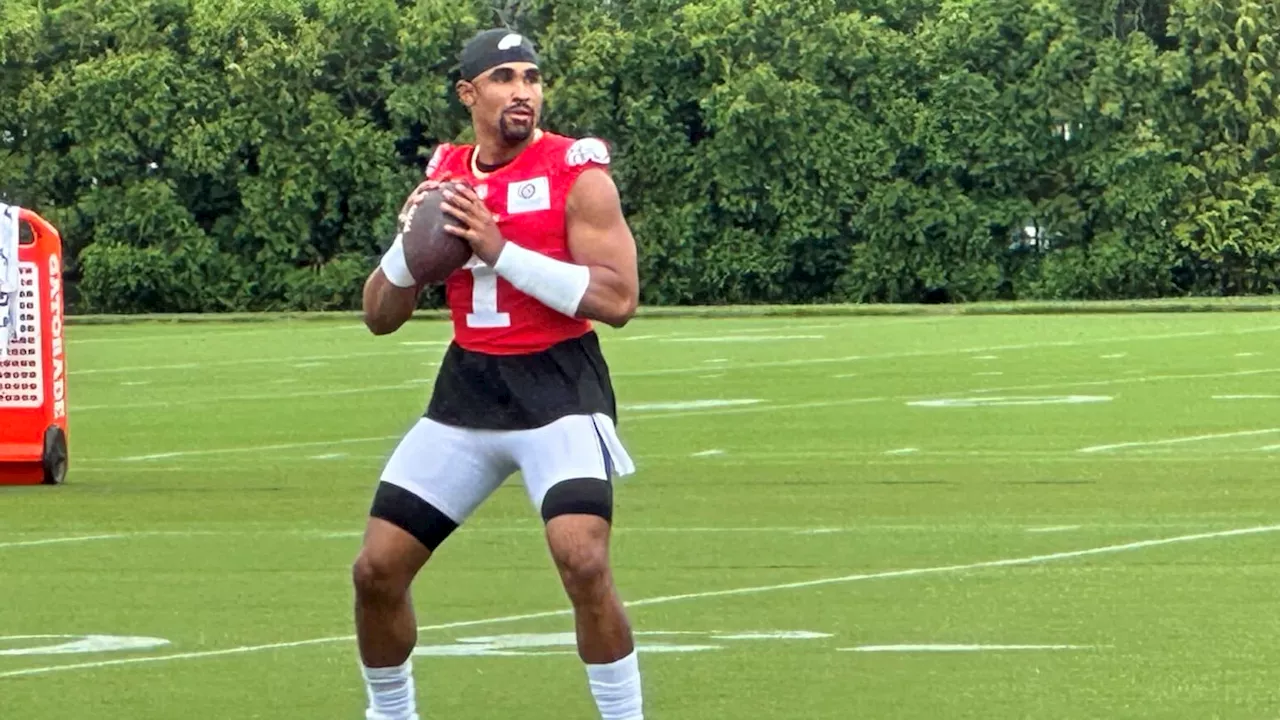 Eagles Jalen Hurts Has Interesting Respone To Innocuous Question About Nick Sirianni