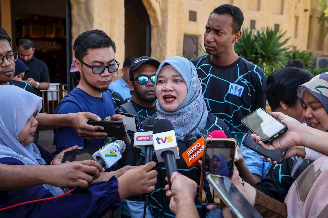 Education Ministry seeks full report on crash involving teachers in Rompin, says Fadhlina