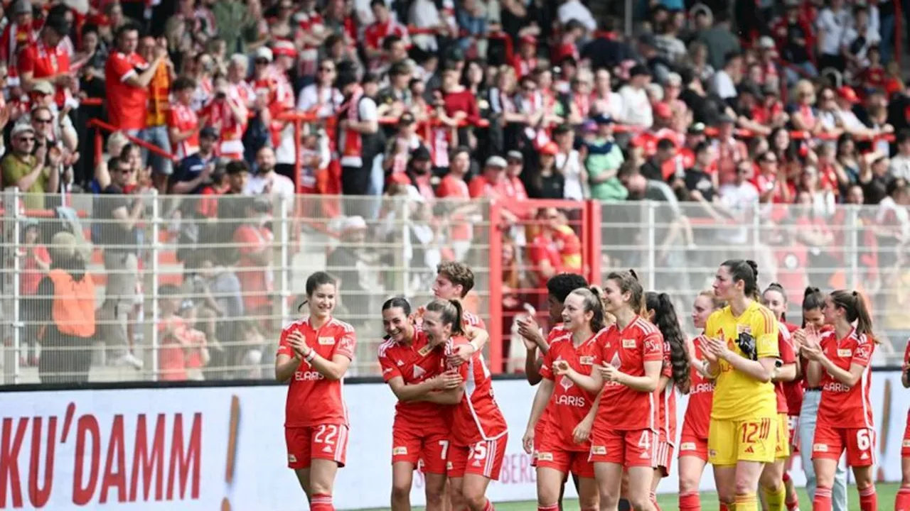 Frauen-Fußball: Union-Frauen auf Zweitliga-Kurs - 8:0 im Relegationshinspiel