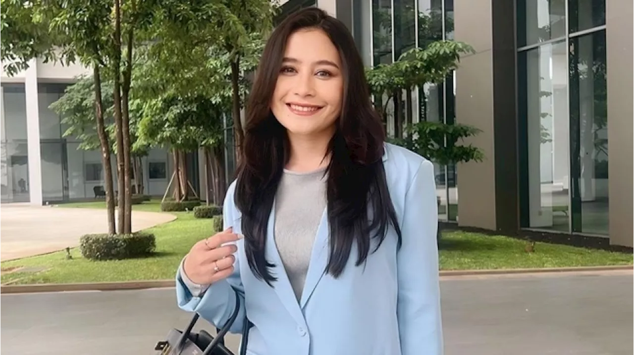 Komentar Prilly Latuconsina Soal Netizen yang Lebih Suka Tubuhnya yang Dulu