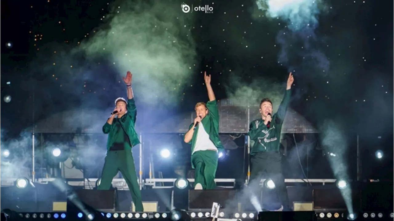 Konser Westlife 'The Hits Tour 2024' Sukses Digelar di Jogja, Nicky CS Takjub dengan Candi Prambanan