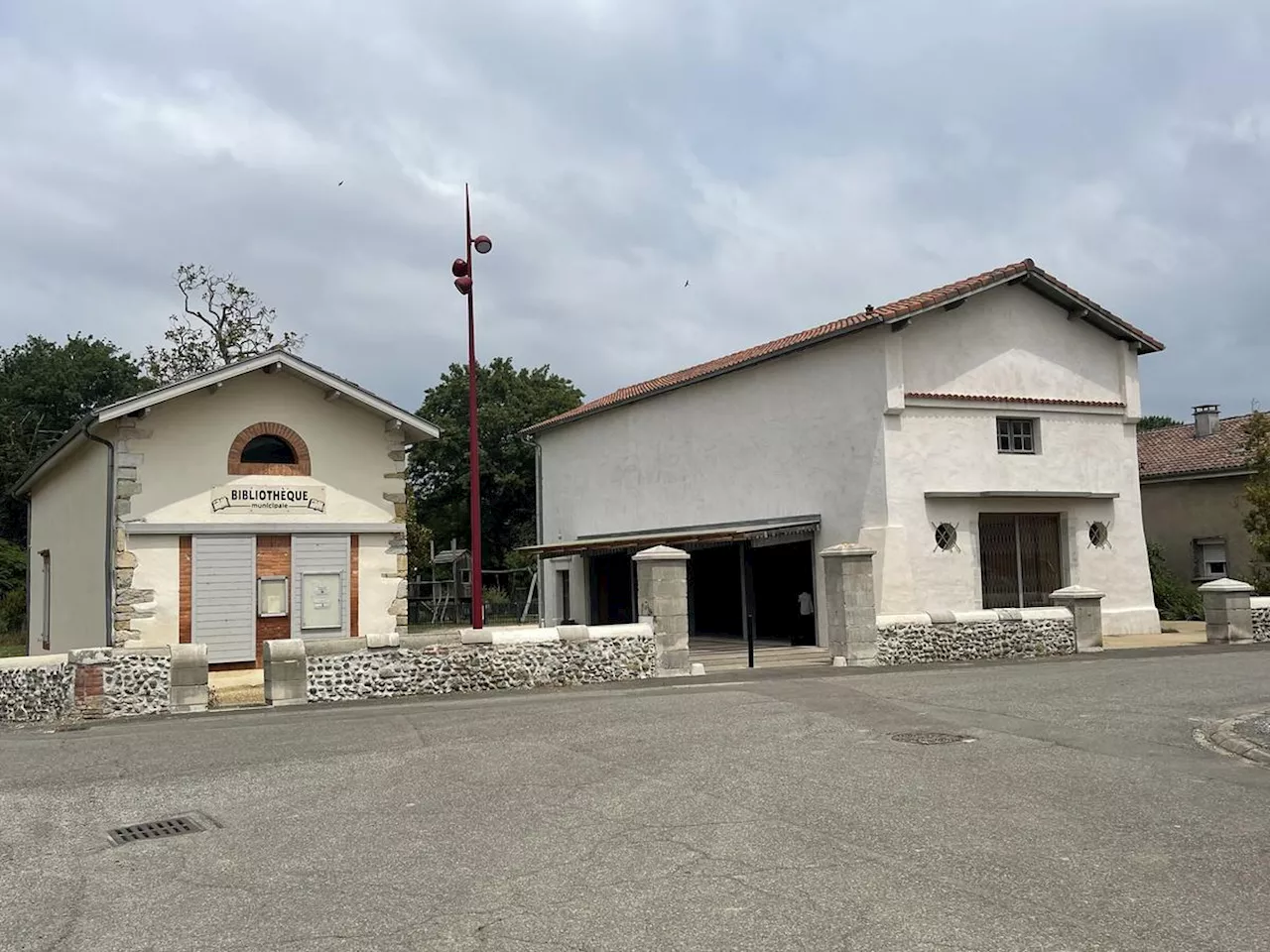 Béarn : à Lahontan, de grands hommes dans un petit village