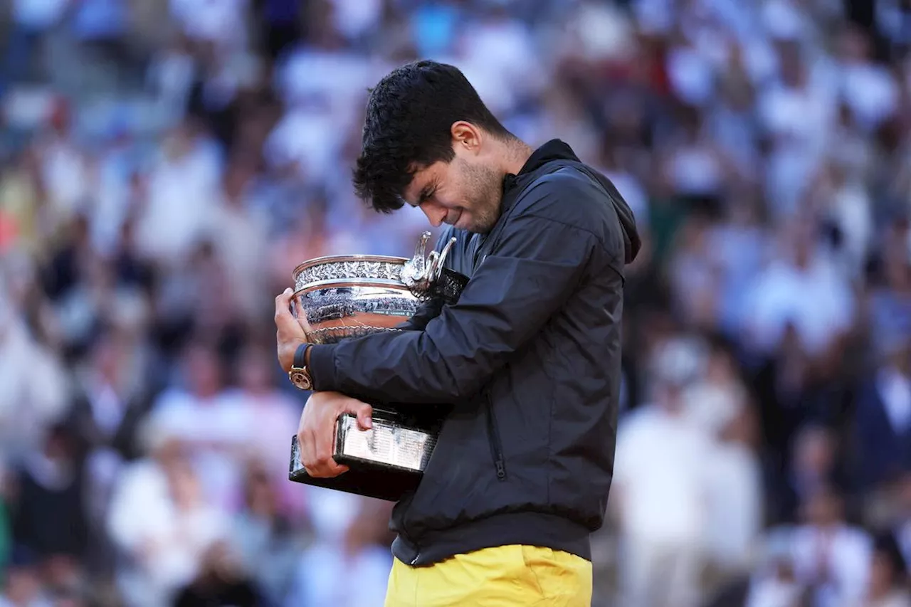 Roland-Garros : Carlos Alcaraz, le prince héritier de Rafael Nadal devenu roi