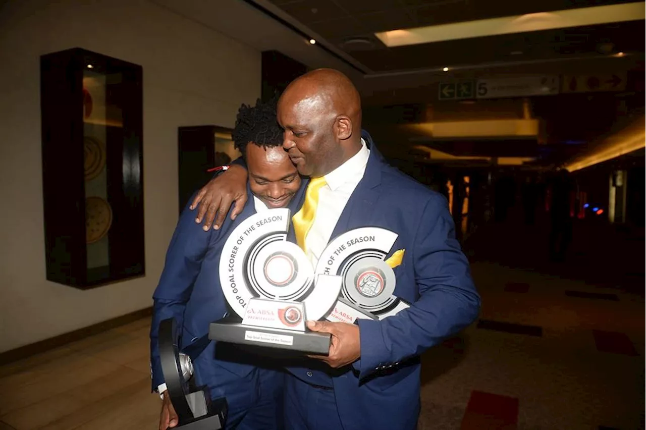 Who has the medals that Percy has? Pitso Mosimane defends Tau