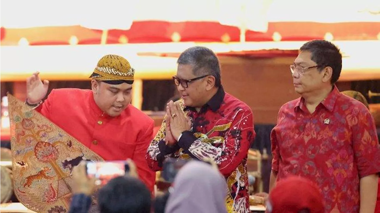 Gelar Wayangan, PDIP Peringati Bulan Bung Karno dan Kenang Taufiq Kiemas