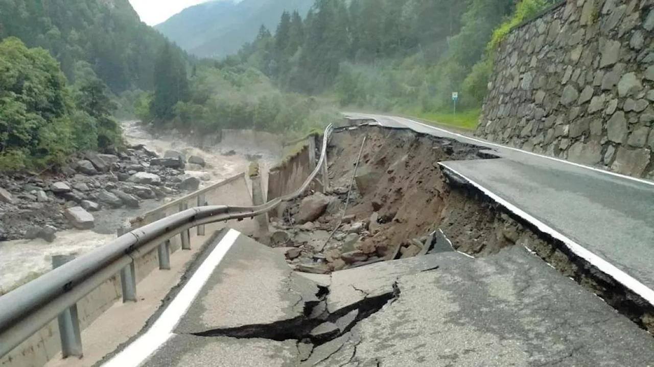 Alluvioni e frane, Cogne isolata e Cervinia nel fango: «Una trappola di acqua e terra»