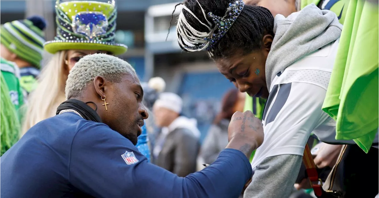 Video: Seahawks star DK Metcalf gives back to hometown of Oxford, Mississippi