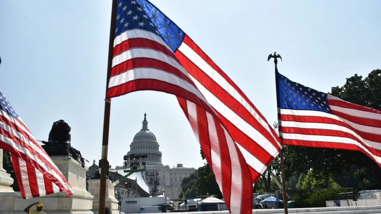 What's open and closed on July 4th