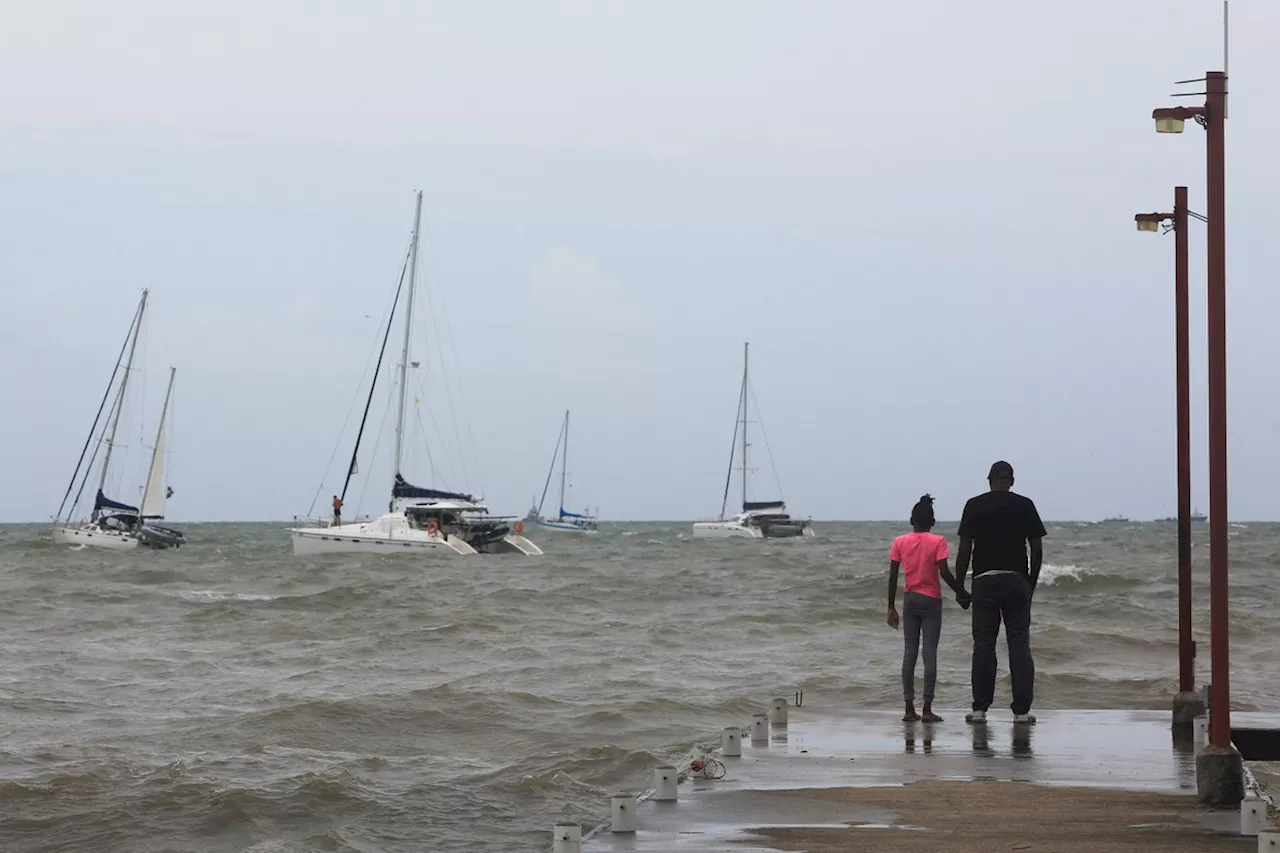 Furacão Beryl, inédito no Caribe e 'extremamente perigoso', toca o solo em ilha de Granada