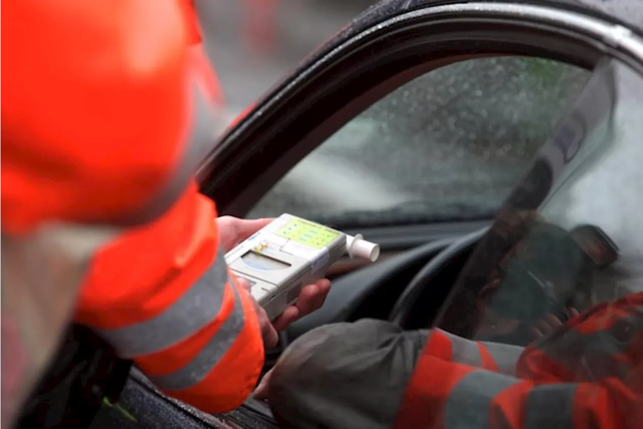 Politie houdt heel weekend controles: “Bestuurder onder invloed had nog een rijverbod tot maart 2025”