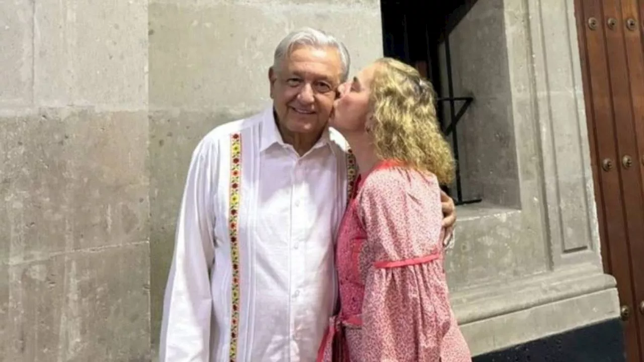 “Juntos, unidos y resistiendo”: Beatriz Gutiérrez dedica a AMLO emotiva foto por aniversario presidencial