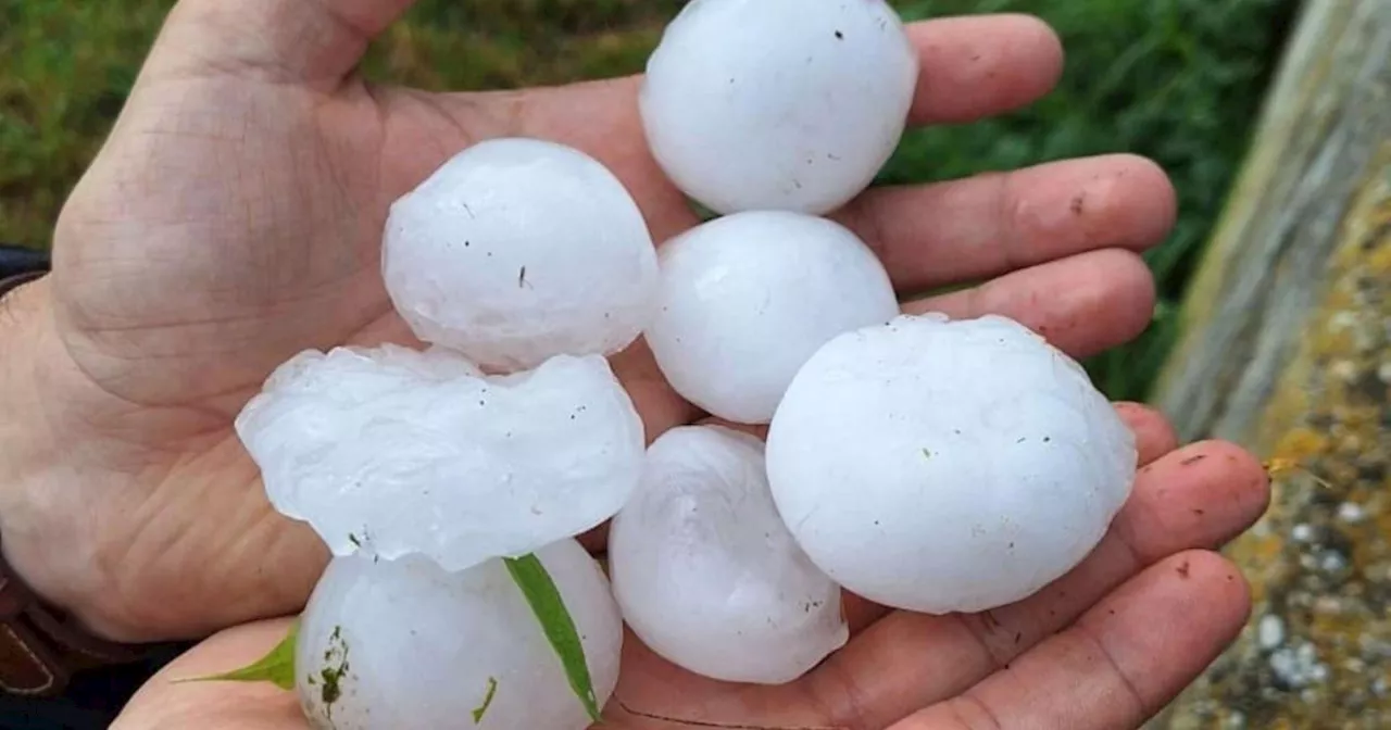 Schwere Hagelgewitter im Waldviertel, Muren und Stromausfälle in Tirol