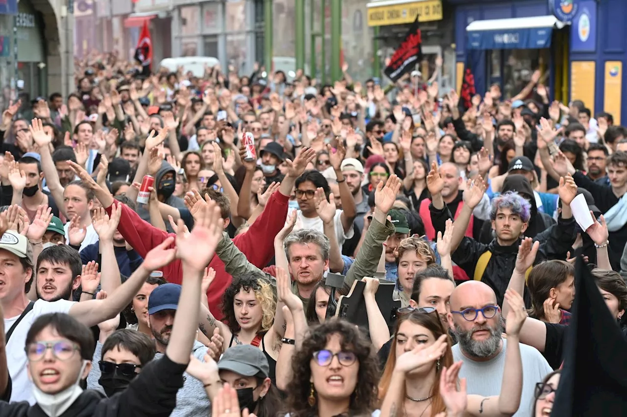 Législatives 2024 : « Le niveau de diplôme sépare le pays en deux camps »