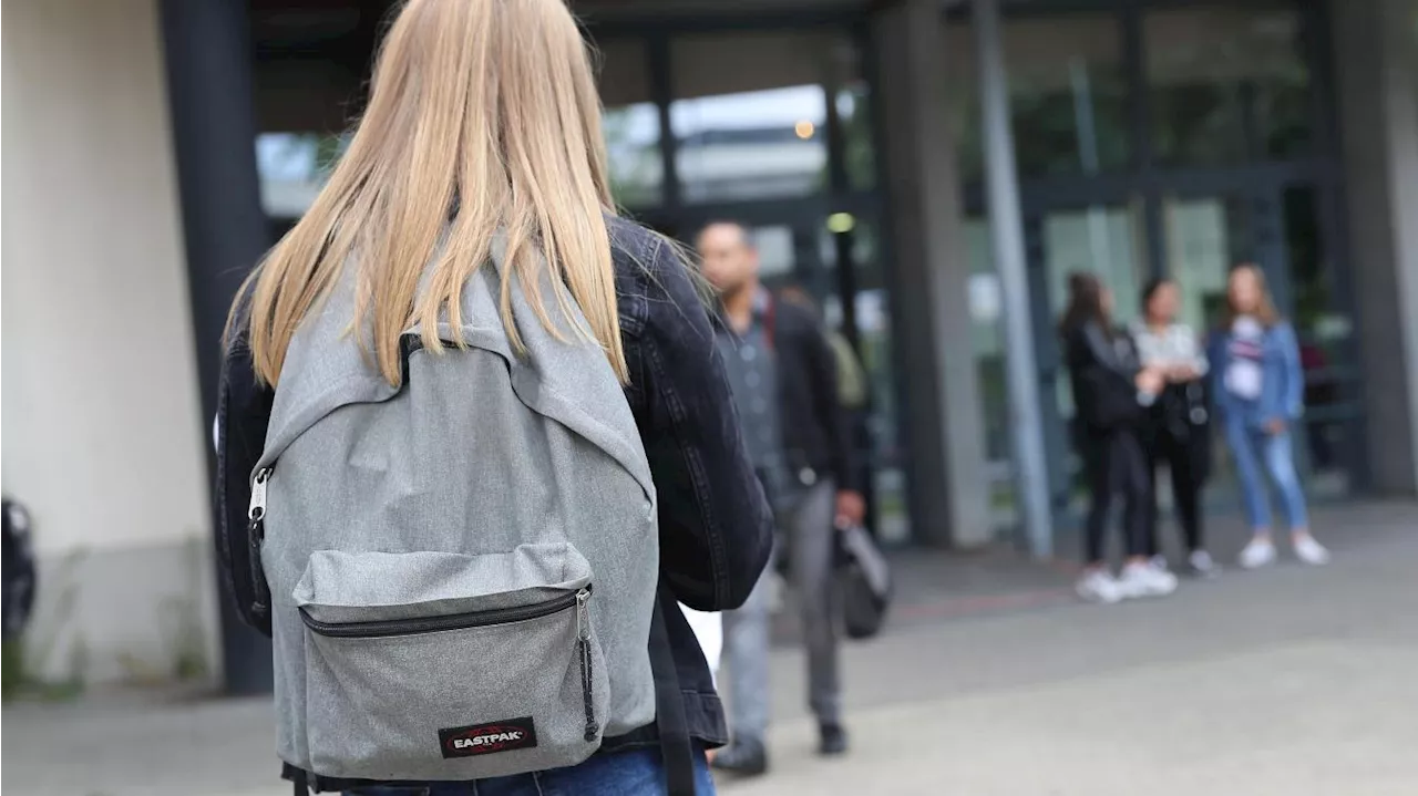 Brevet 2024 : près de 860 000 collégiens passent les épreuves lundi et mardi