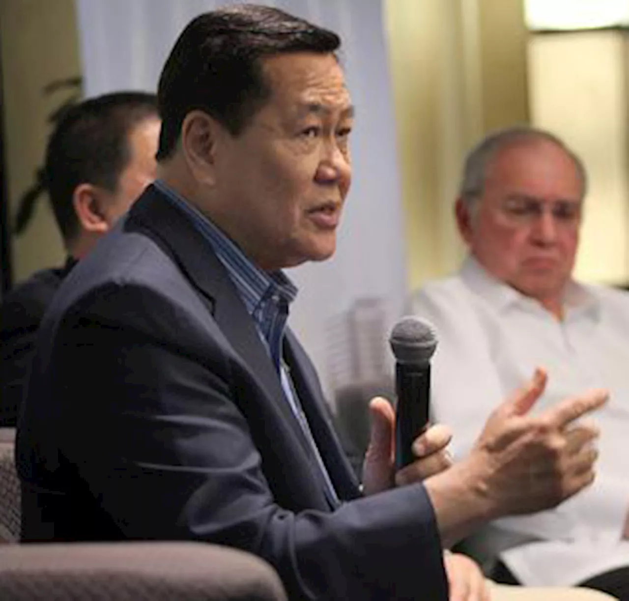 Carpio urges Philippines to file more arbitration cases vs China