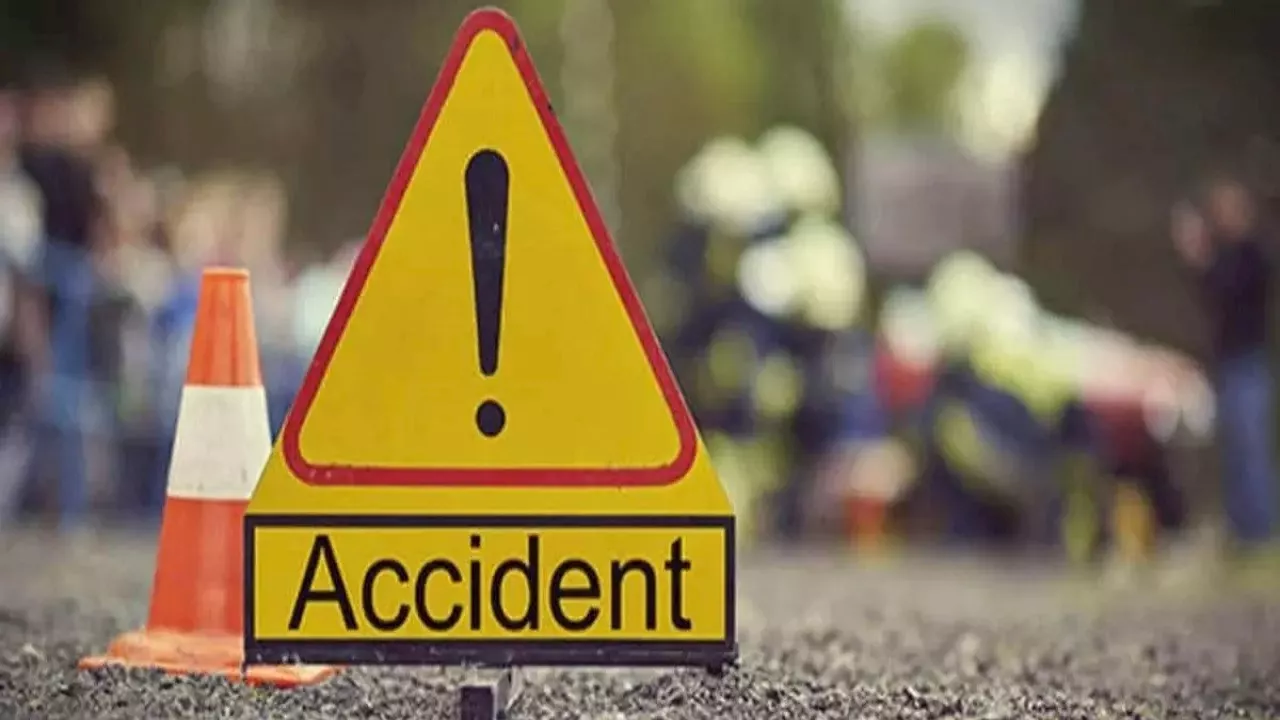 Karauli Accident: करौली में बड़ा हादसा, ट्रक-कार की आमने-सामने टक्कर में 9 लोगों की मौत