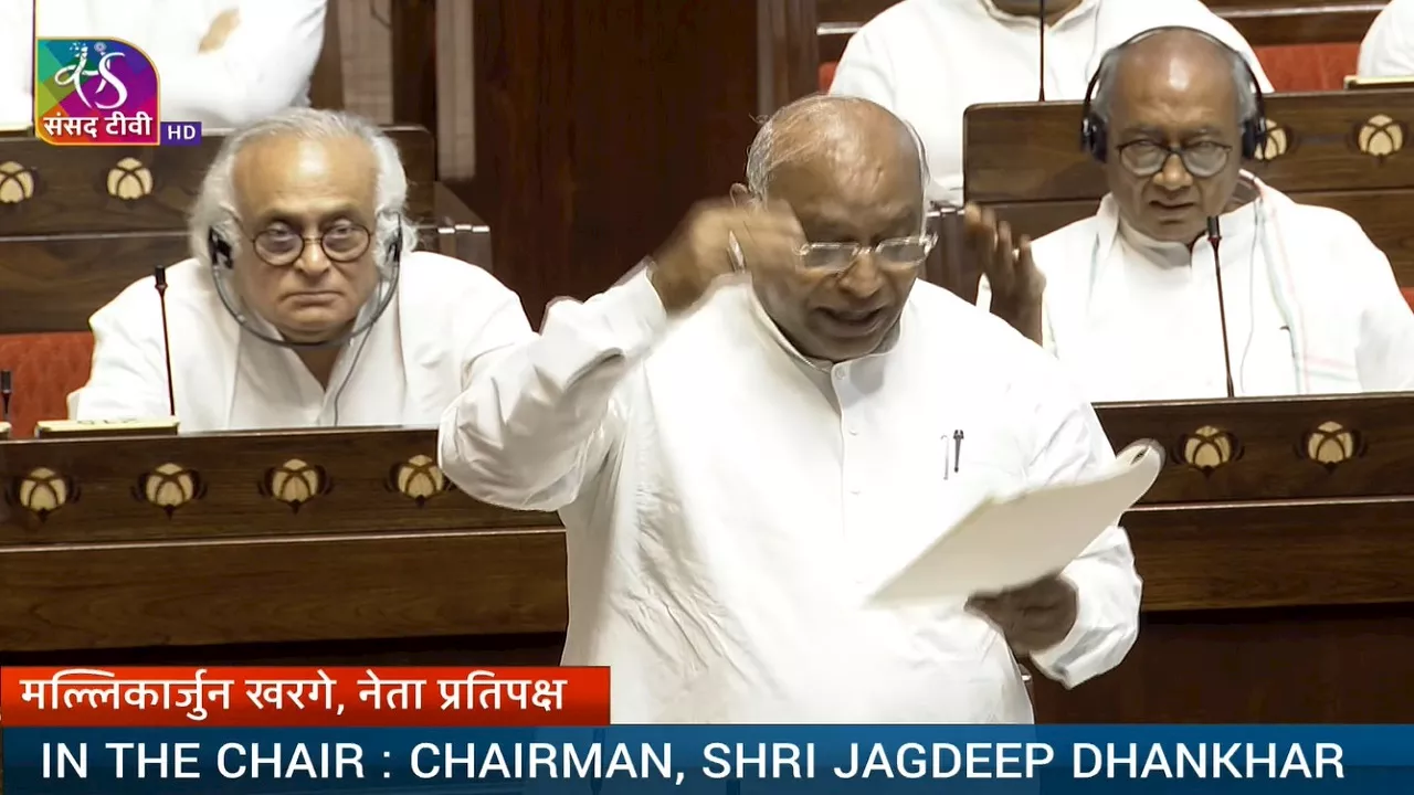 Parliament Session: राज्यसभा में खड़गे ने सरकार पर जमकर साधा निशाना, पेपर लीक समेत उठाये ये मुद्दे