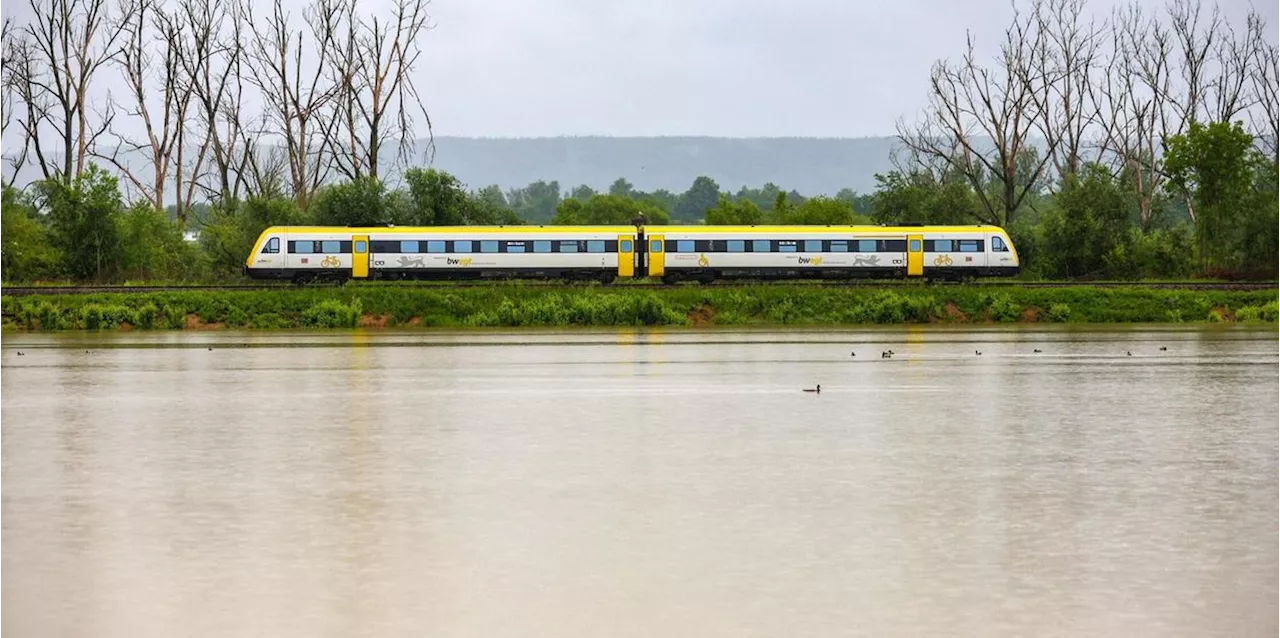 Extrem-Wetter l&auml;sst Bahn-P&uuml;nktlichkeit im Juni einbrechen