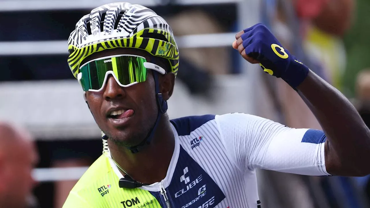 Eritreeër Girmay wint verrassend massasprint in derde Tour-etappe, Carapaz pakt gele trui