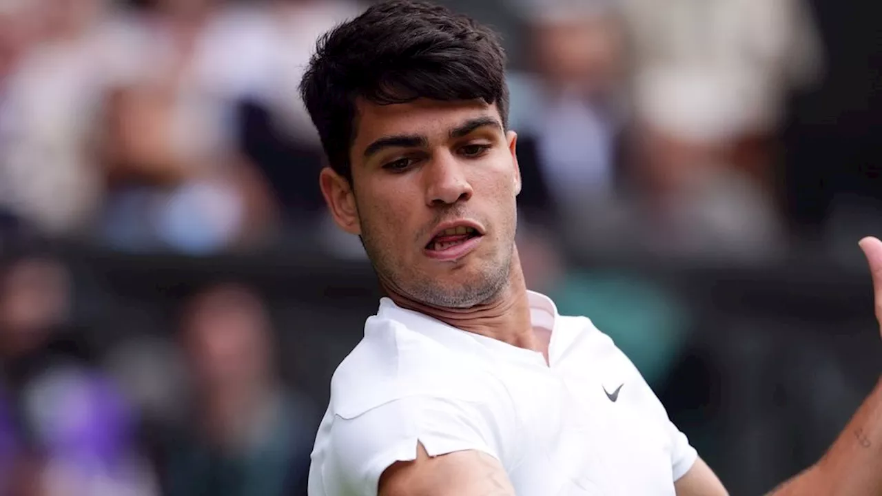 Titelverdediger Alcaraz knokt zich op Wimbledon langs grandslamdebutant uit Estland