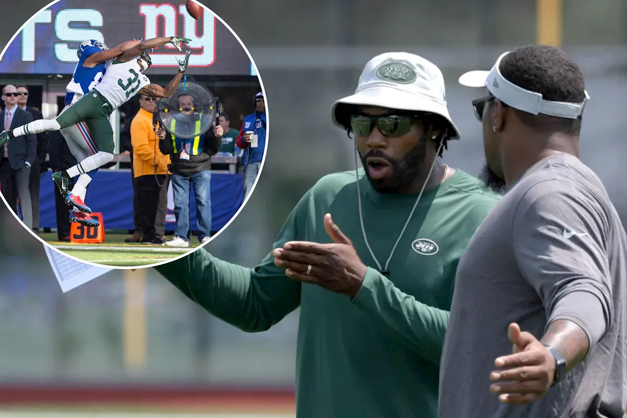 Ex-Jets star Antonio Cromartie back with team for coaching internship