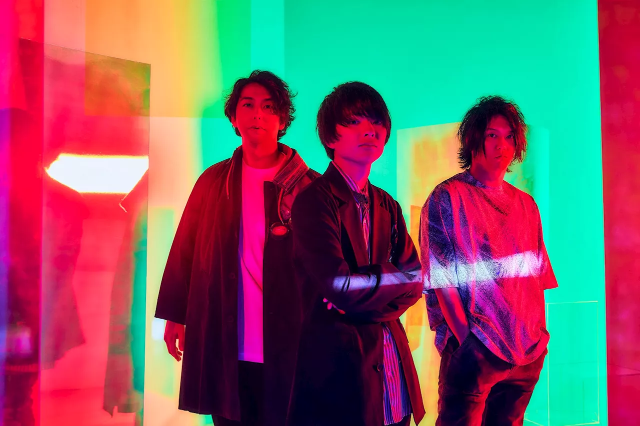 2019年7月に開催したUNISON SQUARE GARDEN 結成15周年記念ライブ「プログラム15th」をライビュー！で体感しよう