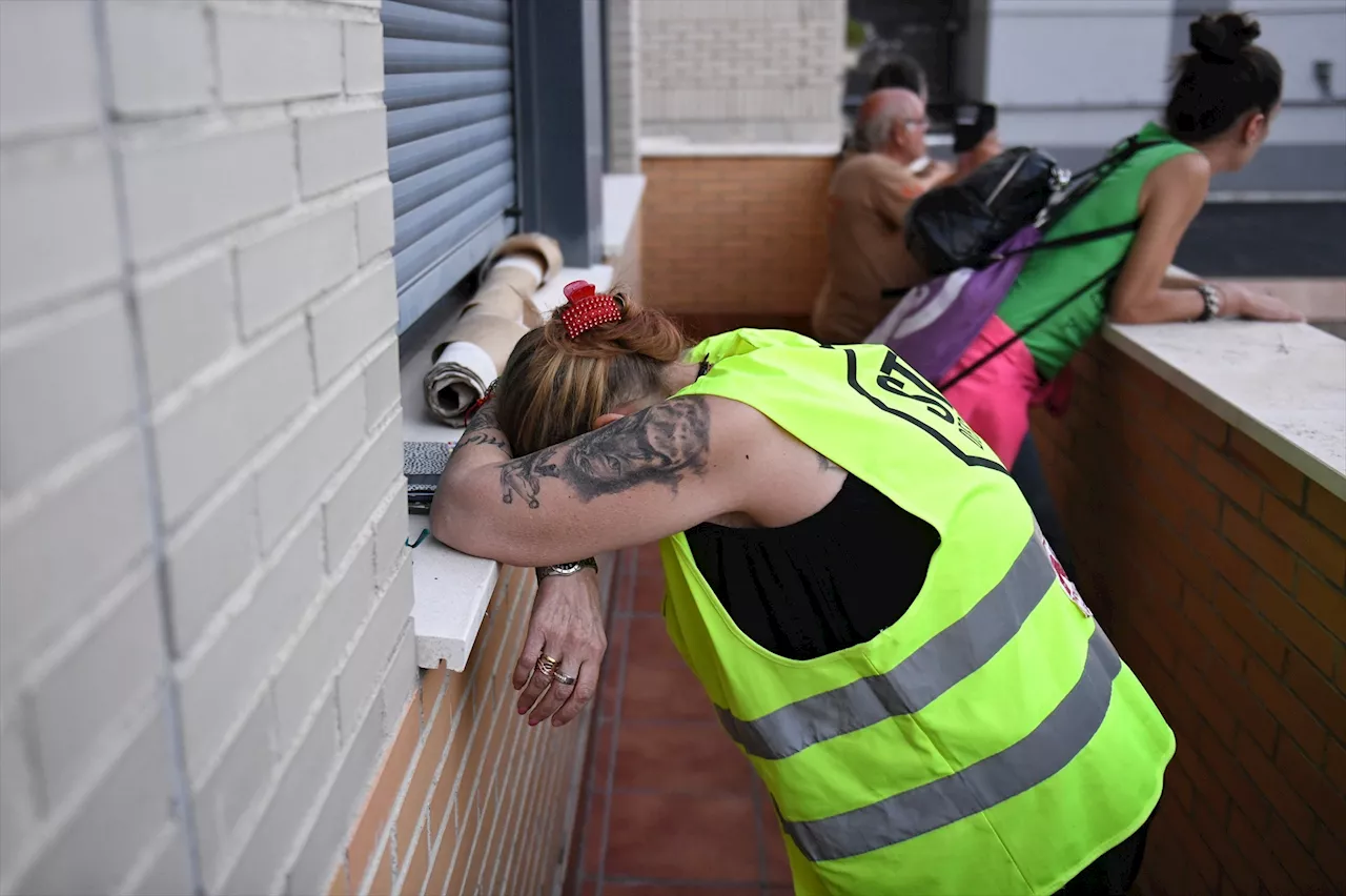 Dos hermanas de 54 y 64 años se suicidan en Barcelona antes de ser desahuciadas