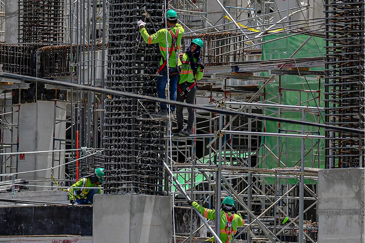 ‘Laughable’: Labor groups slam meager P35 minimum wage increase in Metro Manila