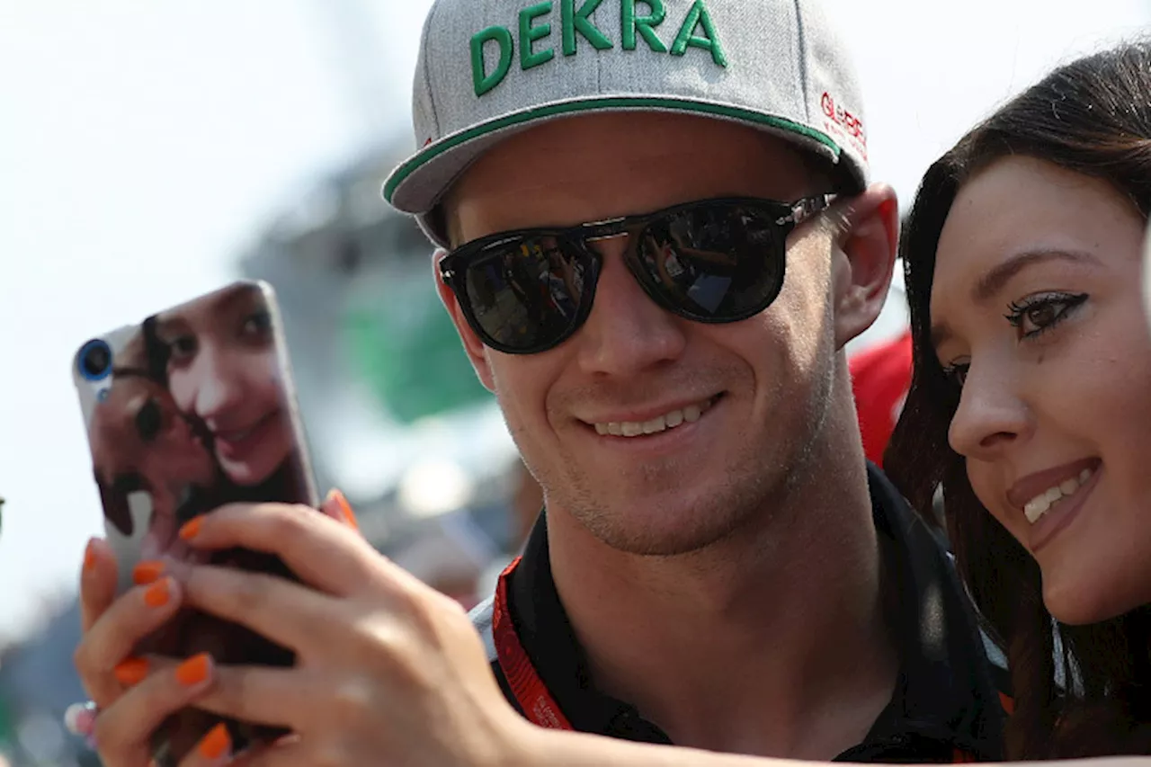 Nico Hülkenberg (Force India) sauer, Pérez mit Halo