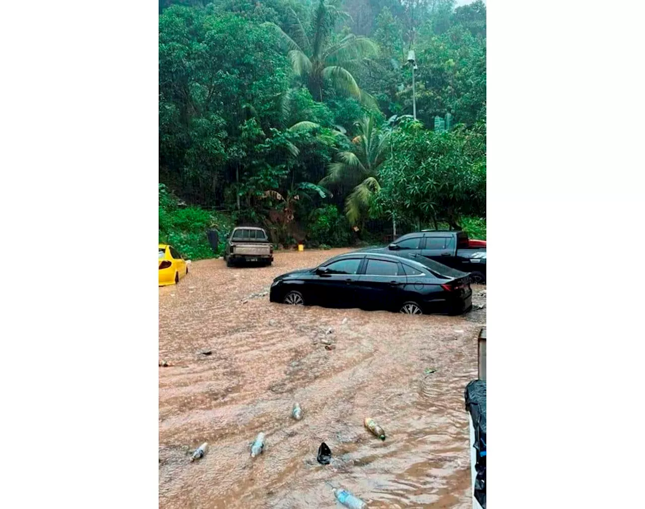 Floods: Noble effort ends in tragedy in Penampang