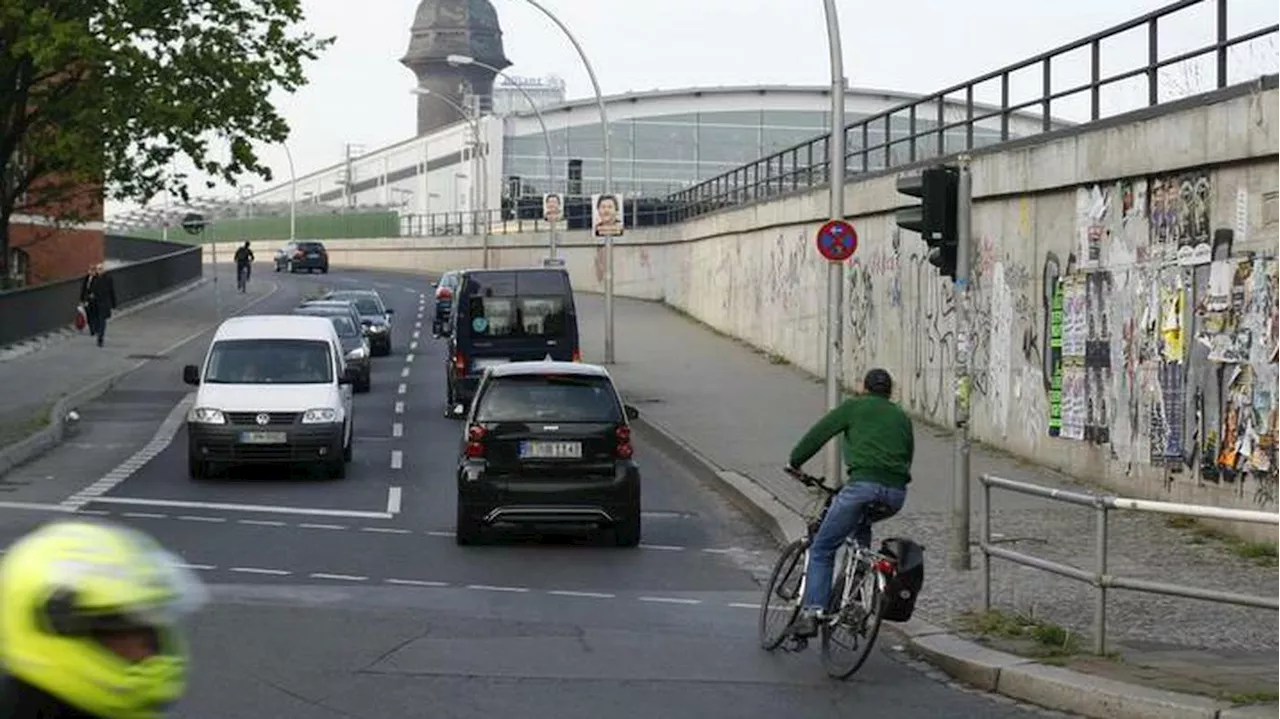 Mehr Platz für Radfahrende:: Kreuzberger Grüne wollen Kynastbrücke verbreitern