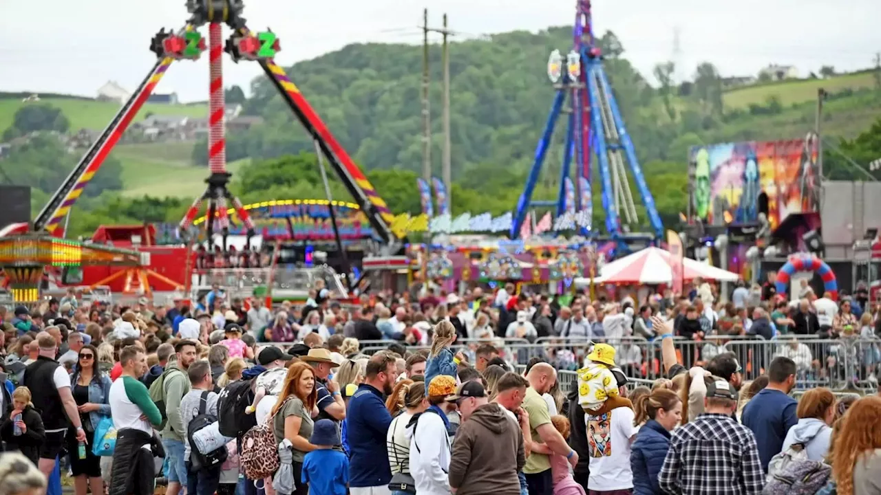 ‘Shambles,’ say furious families at £40 balloon festival that promised ‘breathtaking sights’…but had ‘NO ba...